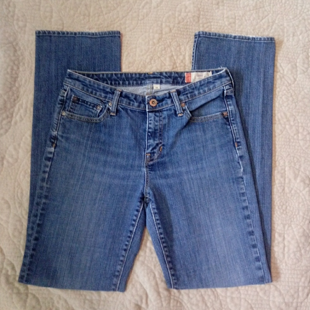 GAP STRETCH CLASSIC FIT JEANS